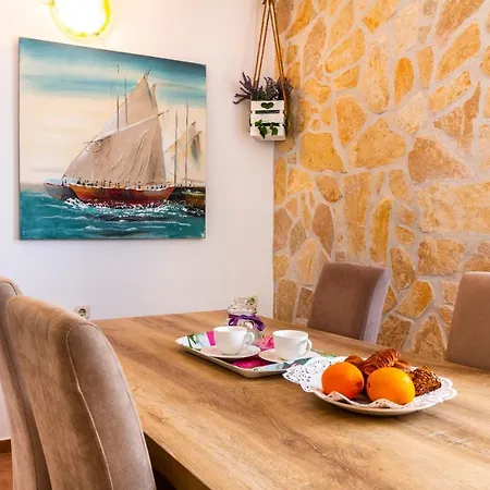 Apartman Sabljic Mini * Kaštela